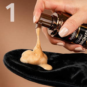 ANWENDUNG DES SELBSTBRÄUNUNGSHANDSCHUHS AM BEIN | Rossen Kosmetik